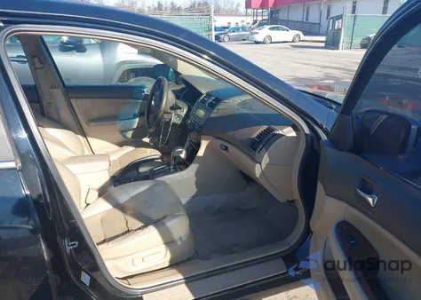 2006 Honda Accord 3.0 Ex from USA, damaged, VIN 1HGCM66556A053823